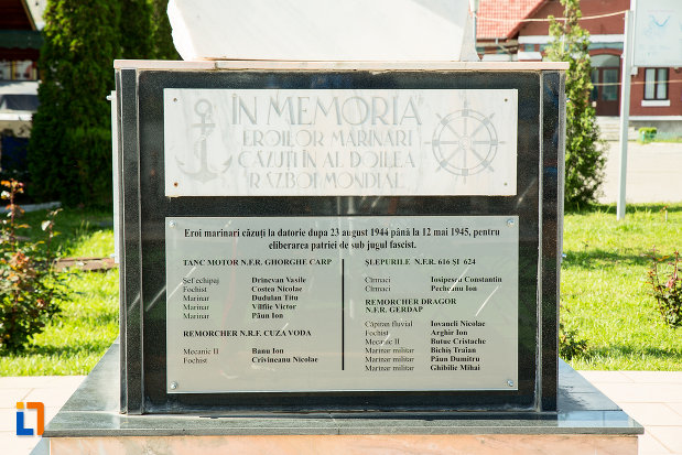 soclul-de-la-monumentul-eroilor-marinari-din-drobeta-turnu-severin-judetul-mehedinti.jpg