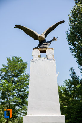 soimul-de-la-monumentul-ostasului-necunoscut-din-oltenita-judetul-calarasi.jpg