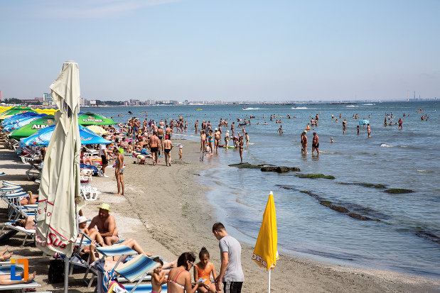 statiunea-turistica-mamaia-judetul-constanta.jpg