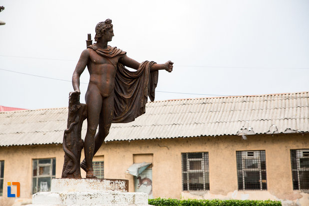 statuia-apollo-belvedere-din-giurgiu-judetul-giurgiu.jpg