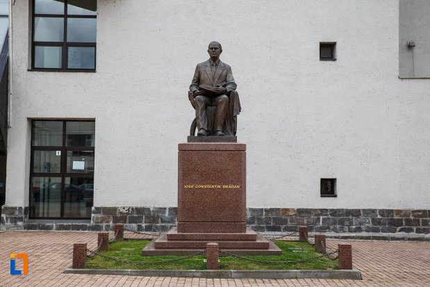statuia-lui-iosif-constantin-dragan-din-lugoj-judetul-timis.jpg