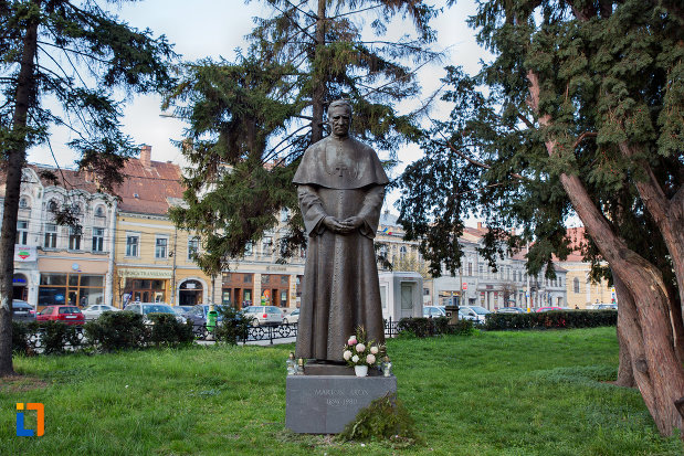 statuia-lui-marton-aron-din-cluj-napoca-judetul-cluj.jpg