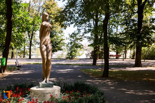 statuie-nud-din-braila-judetul-braila.jpg