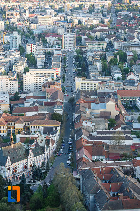 strada-centrala-din-orasul-deva-judetul-hunedoara.jpg