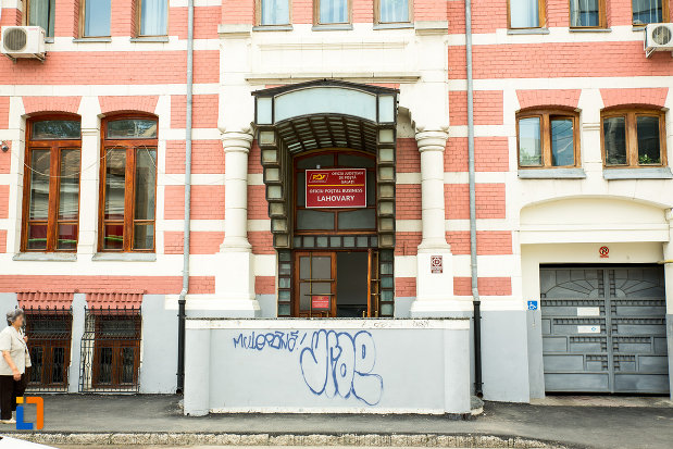 streasina-de-la-palatul-postei-din-galati-judetul-galati.jpg
