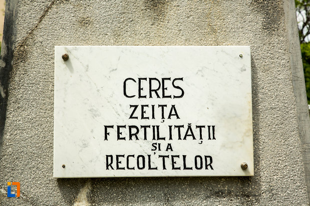 tablita-de-la-statuia-zeitei-ceres-din-caracal-judetul-olt.jpg