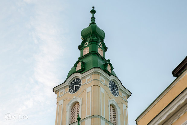 turn-cu-ceas-biserica-reformata-din-zalau-judetul-salaj.jpg