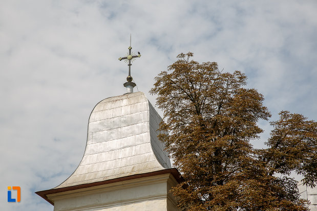 turn-de-clopotnita-de-la-biserica-armeneasca-sf-cruce-1521-din-suceava-judetul-suceava.jpg