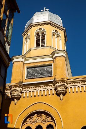 turn-de-la-biserica-adormirea-maicii-domnului-din-brasov-judetul-brasov.jpg