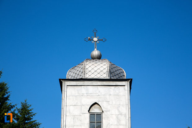 turn-de-la-biserica-sf-ilie-din-gaesti-judetul-dambovita.jpg