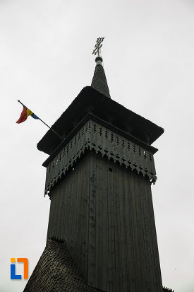 turnul-cu-cruce-de-la-biserica-de-lemn-sf-pantelimon-din-baile-olanesti-judetul-valcea.jpg