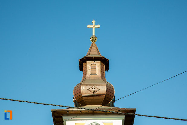 turnul-de-la-biserica-adormirea-maicii-domnului-sau-sf-nicodim-biserica-maioreasa-din-drobeta-turnu-severin-judetul-mehedinti.jpg