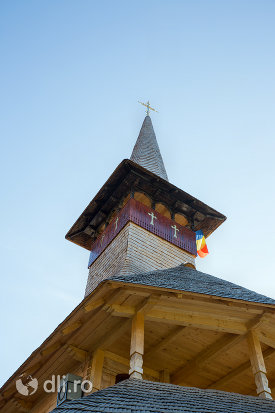 turnul-de-la-biserica-de-lemn-ortodoxa-din-baia-sprie-judetul-maramures.jpg