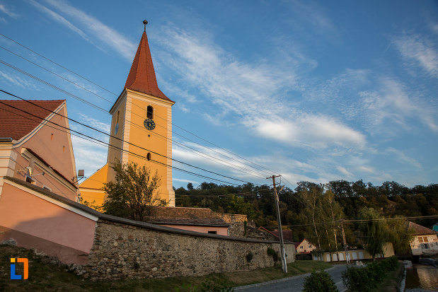 turnul-de-la-biserica-evanghelica-din-talmaciu-judetul-sibiu.jpg