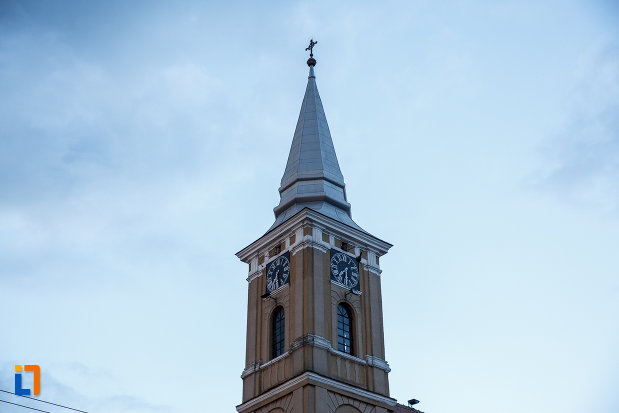 turnul-de-la-biserica-mare-ortodoxa-din-sebes-judetul-alba.jpg