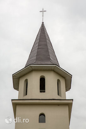 turnul-de-la-biserica-noua-din-cicarlau-judetul-maramures.jpg