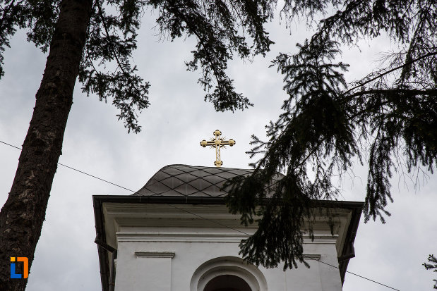 turnul-de-la-biserica-sf-dumitru-din-ramnicu-valcea-judetul-valcea.jpg