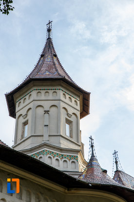 turnul-de-la-biserica-sf-gheorghe-1522-din-suceava-judetul-suceava.jpg