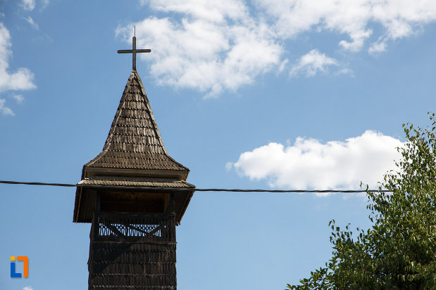 turnul-de-la-manastirea-macin-judetul-tulcea.jpg