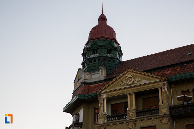 turnul-de-la-palatul-szechenyi-din-timisoara-judetul-timis.jpg
