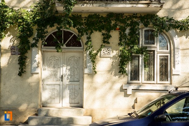 usa-de-la-casa-eugen-schileru-din-braila-judetul-braila.jpg