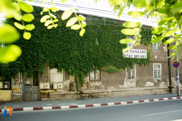 vedere-cu-casa-dr-nicolae-alexandrescu-din-galati-judetul-galati.jpg