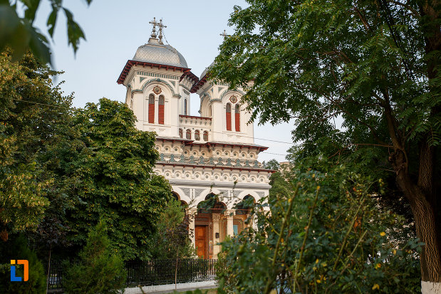 vedere-cu-catedrala-domneasca-sf-alexandru-din-alexandria-judetul-teleorman.jpg