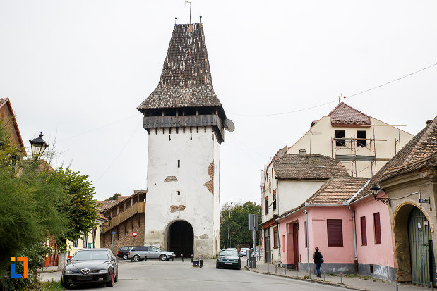 vedere-cu-turnul-forkesch-din-medias-judetul-sibiu.jpg