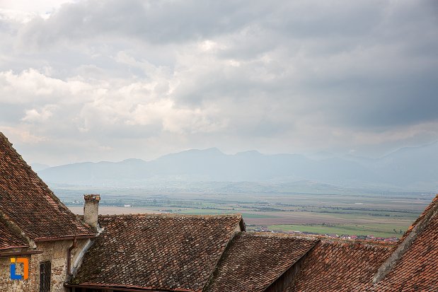 vedere-din-cetatea-rasnov-judetul-brasov.jpg