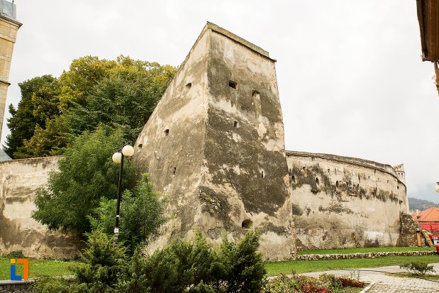 Biserica Evanghelica fortificata din Codlea : Obiective turistice Braşov - Deștepți.ro