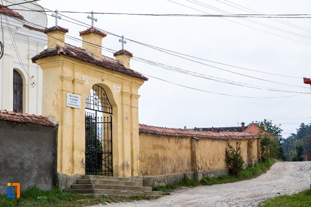Oops Strengthen Exclusive Biserica Sf. Nicolae - Baciu din Sacele : Obiective turistice Braşov -  Deștepți.ro