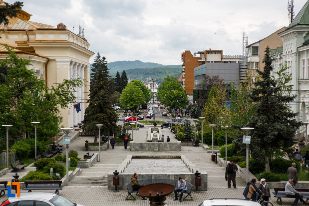 zona-centrala-din-orasul-ramnicu-valcea-judetul-valcea.jpg