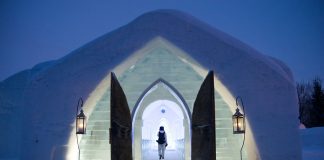 Hotelul de gheata din Quebec