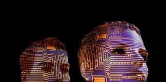 Transumanismul, un concept controversat. Paradoxul omului care se “joacă” de-a Dumnezeu