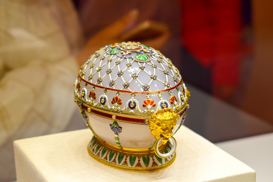 Ouăle Fabergé, cele mai preţioase ouă de Paşte Ouăle Fabergé, cele mai preţioase ouă de Paşte
