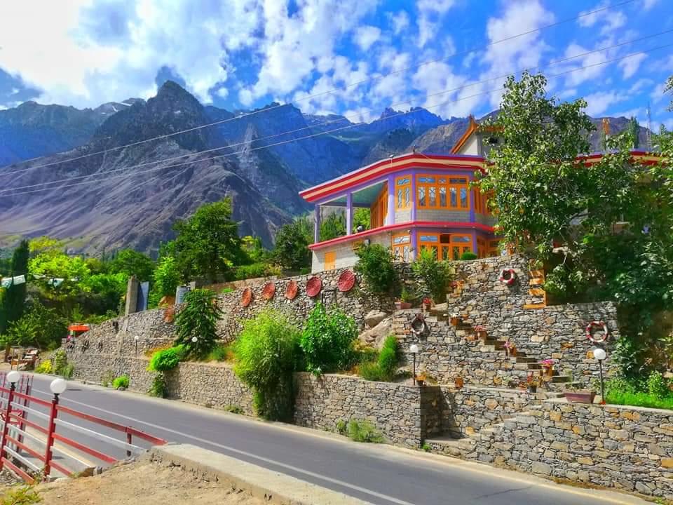 Poporul Hunza, locuinte