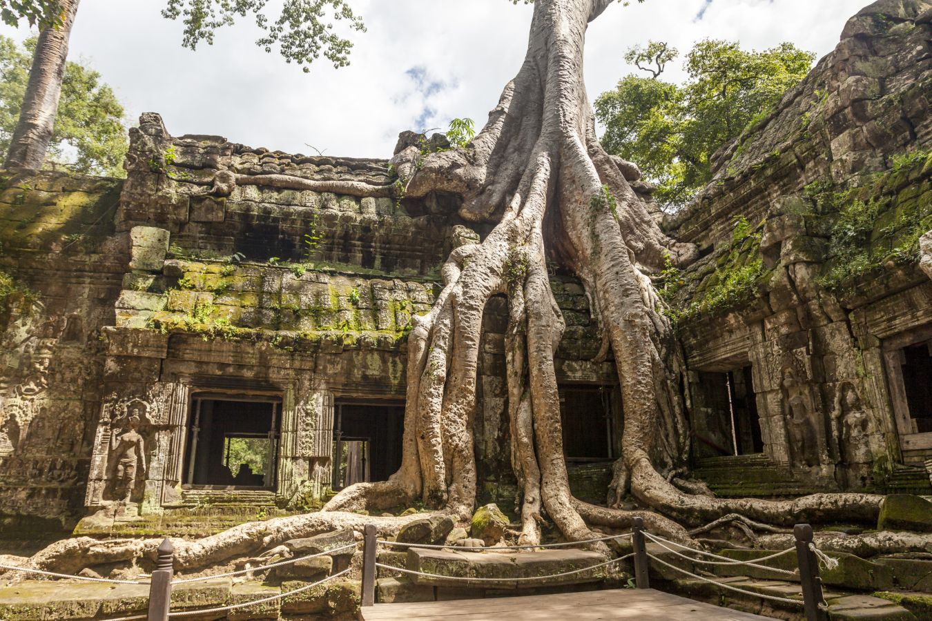 Oraşe fantomă, Angkor, Cambodgia