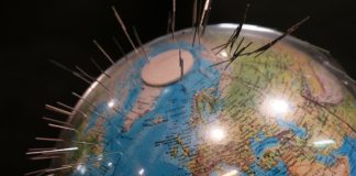 Polul Nord magnetic se deplasează tot mai rapid spre Siberia