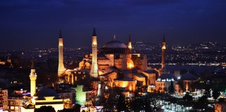 Catedrala Sfânta Sofia, din Istambul, a opta minune a lumii antice târzii