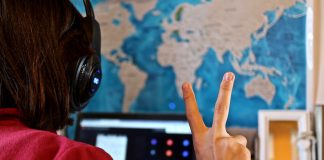 Școala online – suntem prizonierii unor stereotipuri? Școala online