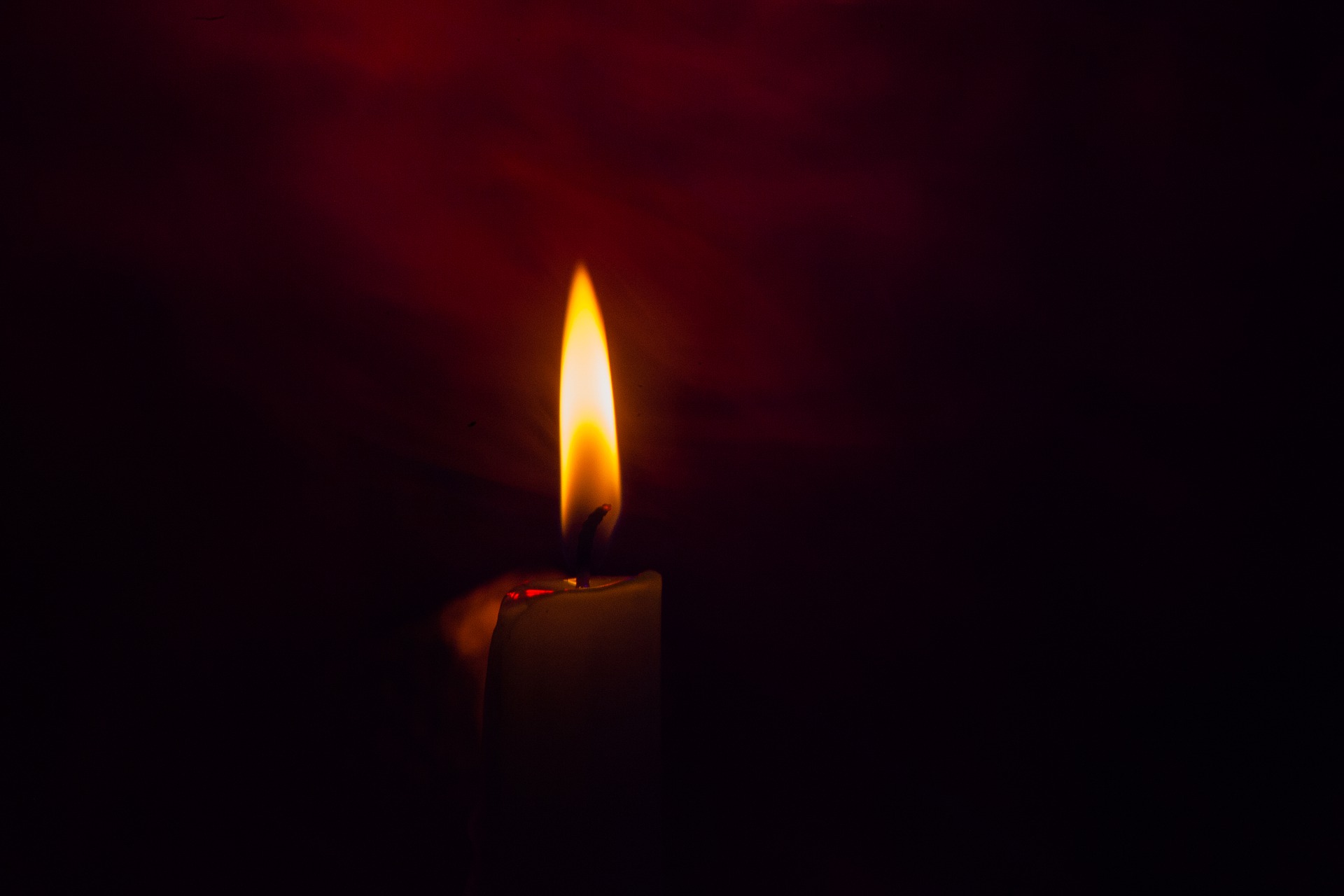 Cele mai frumoase poezii inspirate de Paşte