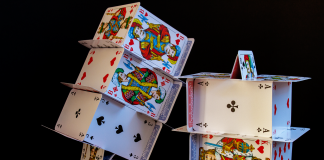 Istoria jocurilor – curiozităţi. Spirit ludic la orice vârstă şi în orice timp Istoria jocurilor