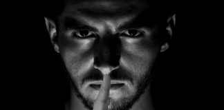 Teoriile conspiraţiei – cum se nasc, de ce se bucură de atât de multă popularitate?