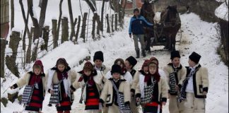 Colindat, descolindat