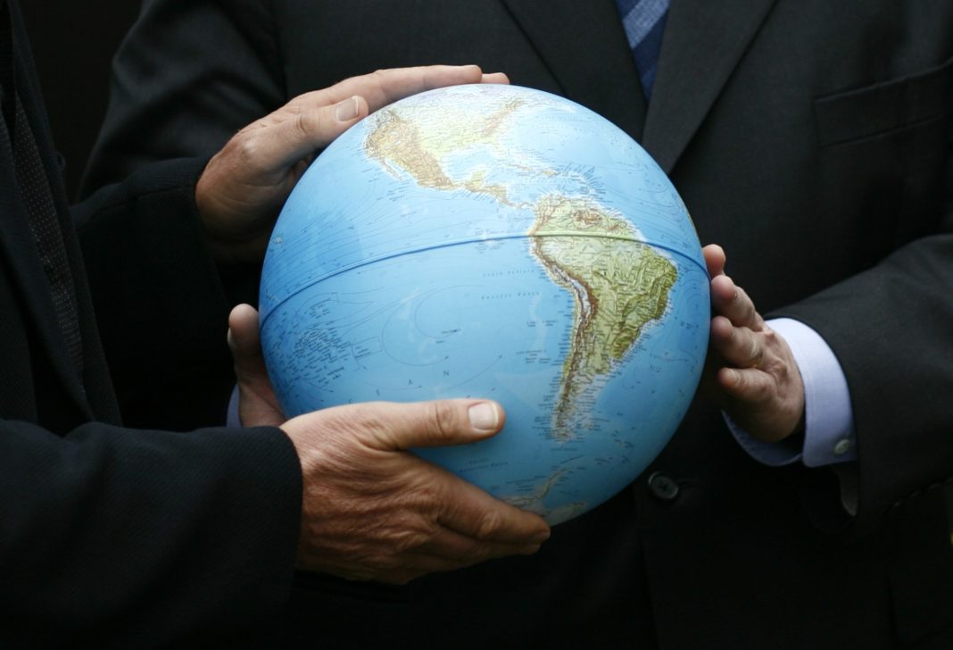 Arme, virusuri şi oţel, Noua ordine mondiala, Sursa The WWorld Economic Forum Arme, virusuri şi oţel, Noua ordine mondiala, Sursa The WWorld Economic Forum