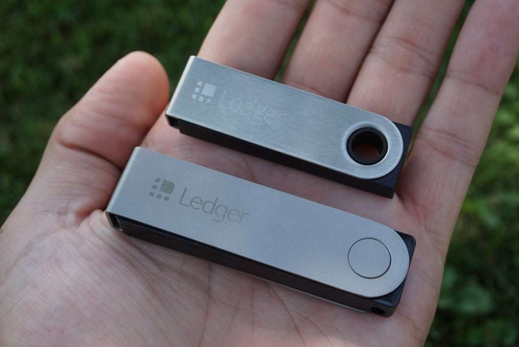 Marime Ledger Nano S vs Nano X