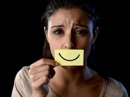 Doomscrolling, un pericol pentru sănătatea fizică şi mentală