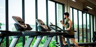 Parfumurile toxice din sălile de fitness, un pericol nevăzut ignorat de români