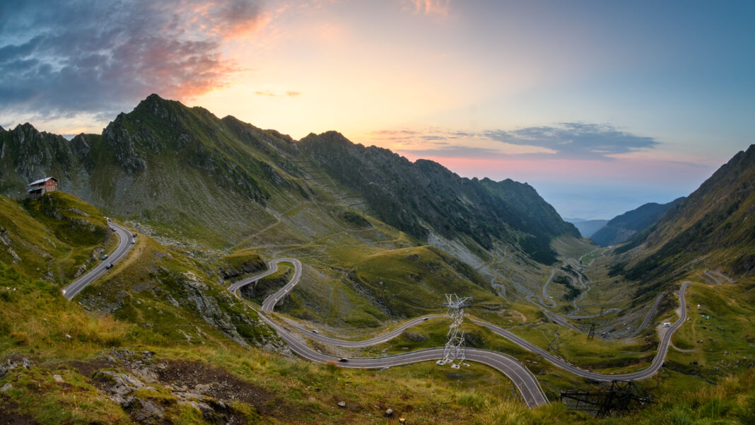 Transfagarasan,Road,,Most,Spectacular,Road,In,The,World