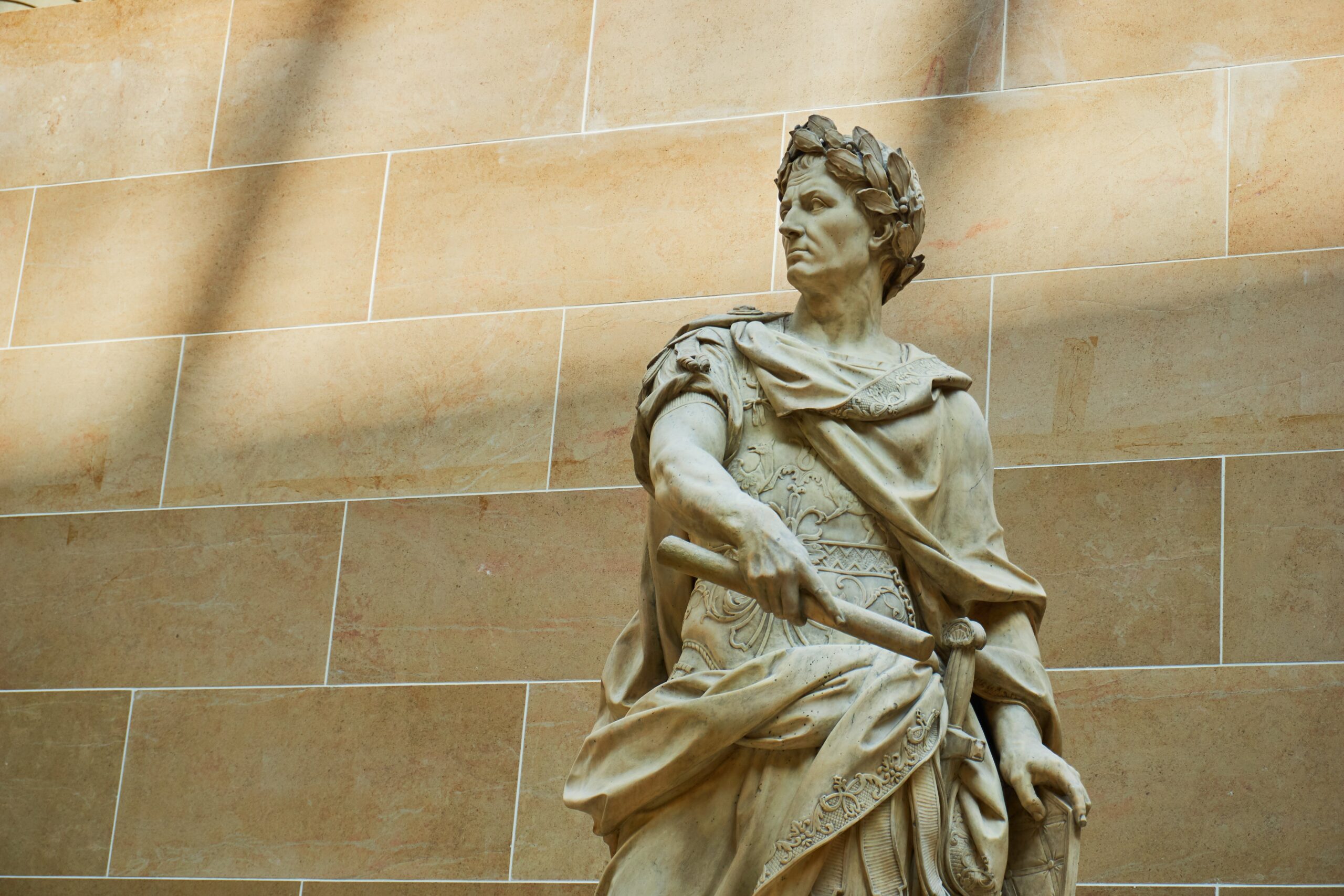 Extravaganţele unor personalităţi, Iulius Caesar